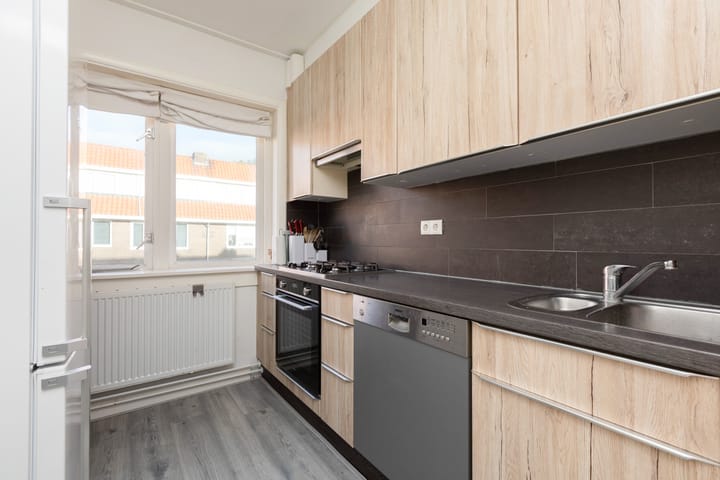 Foto 10 van Frederik Hendrikstraat 16-I