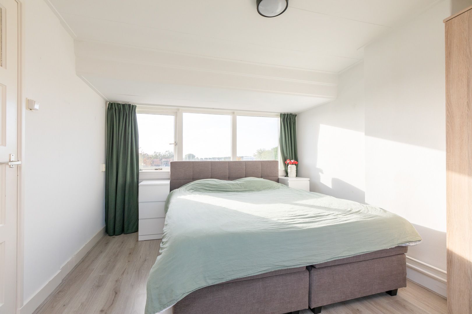 Foto 21 van Frederik Hendrikstraat 16-I