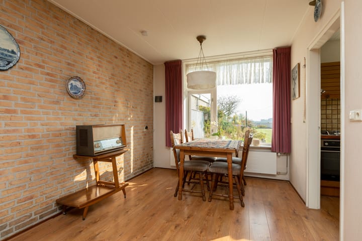 Foto 11 van Buren 32