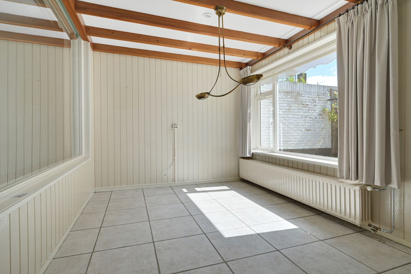 Photo 10 of van Gaverenlaan 6