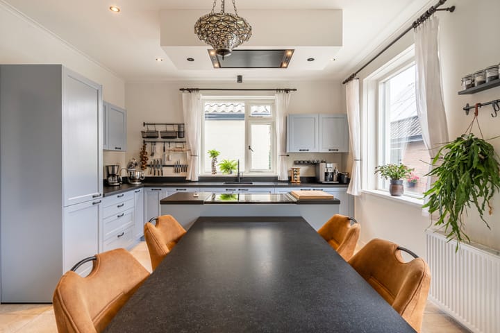 Foto 11 van Frieseweg 1