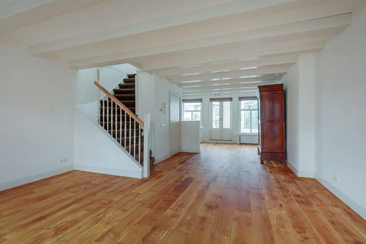 Photo 9 of Willemsstraat 14-F