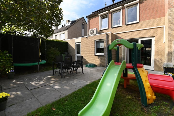 Photo 38 of Burgemeester Bongaartslaan 40