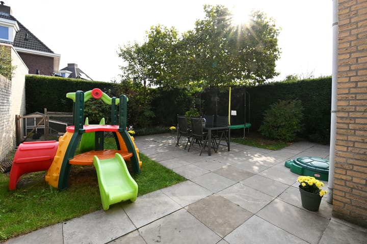 Photo 36 of Burgemeester Bongaartslaan 40