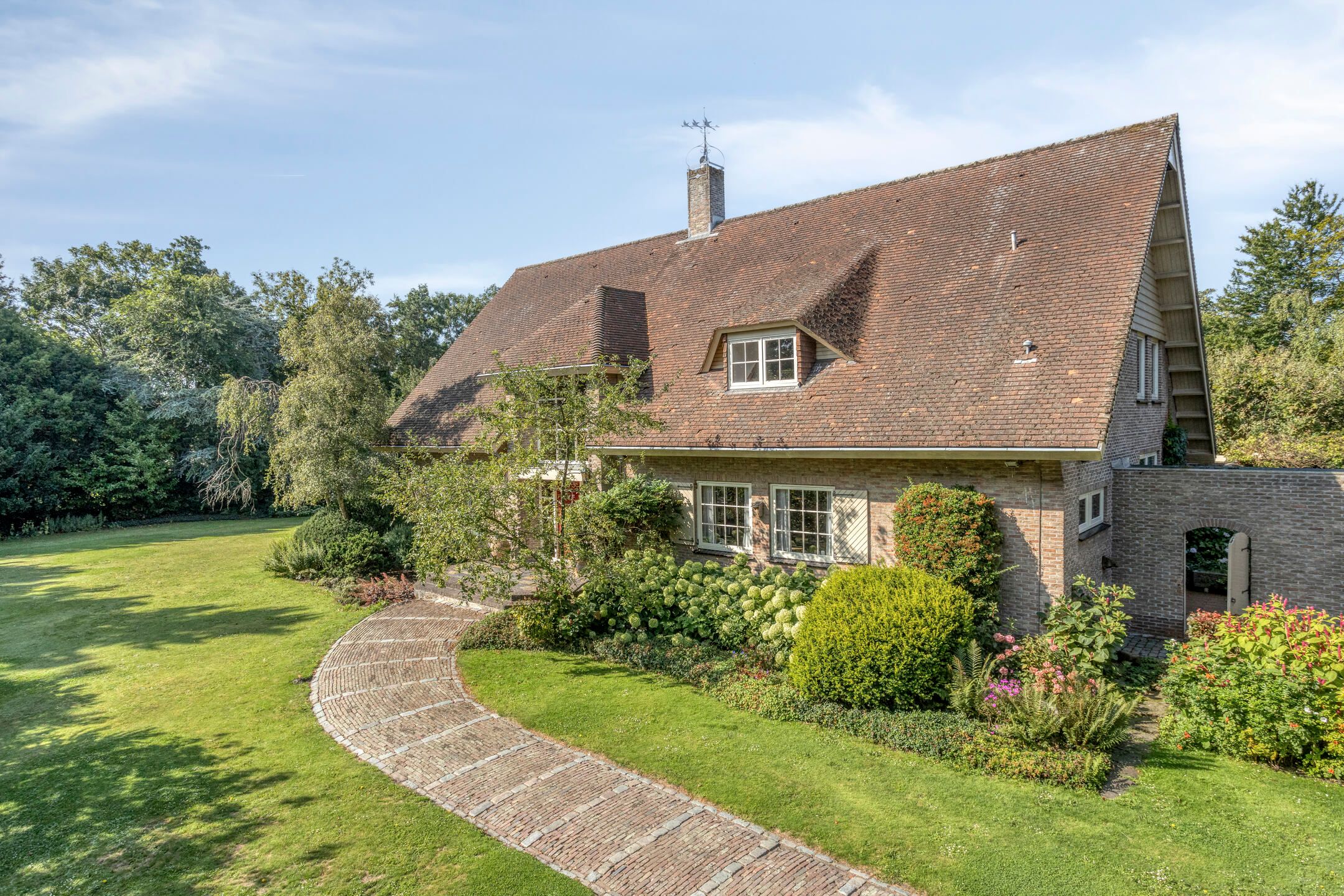 Buying a house in The Netherlands., Zuideindseweg 114