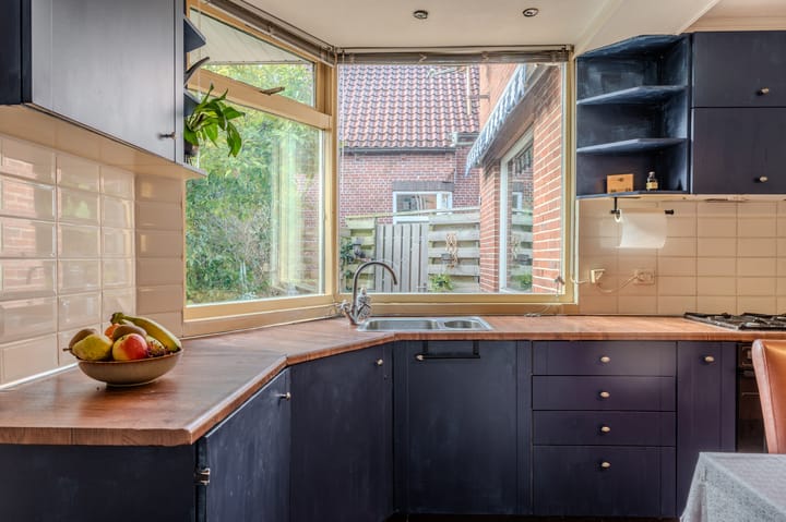 Photo 14 of Hendrik Westerstraat 144