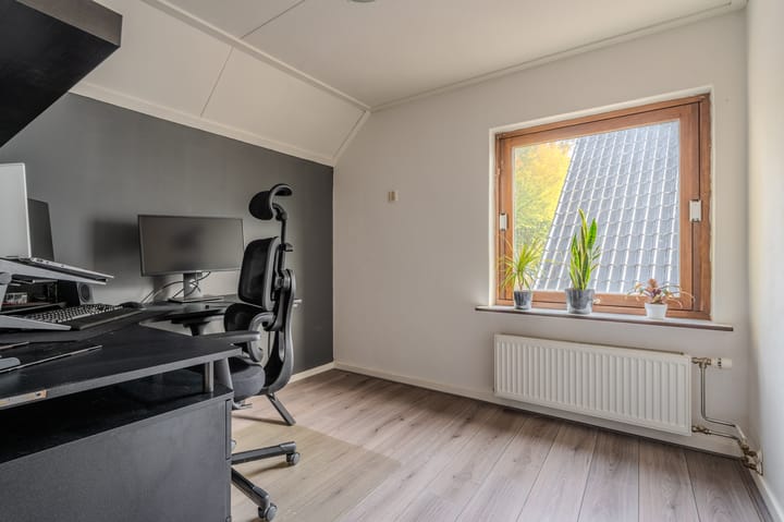 Photo 27 of Hendrik Westerstraat 144