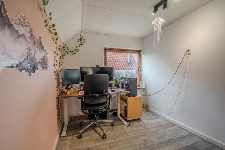 Photo 25 of Hendrik Westerstraat 144