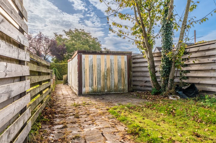 Photo 36 of Hendrik Westerstraat 144