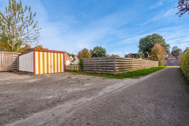 Photo 37 of Hendrik Westerstraat 144