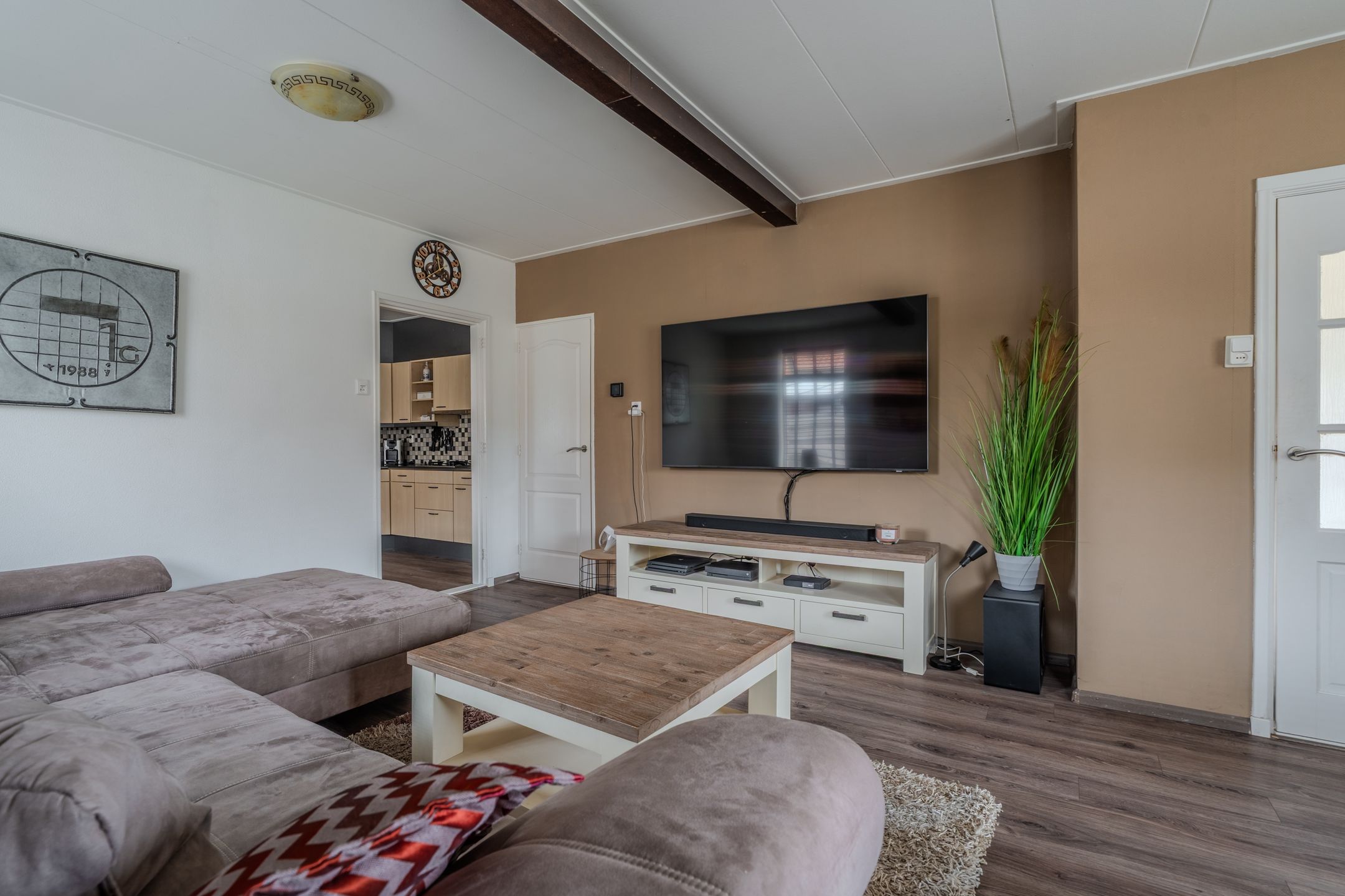 Foto 9 van Zuiderstraat 41