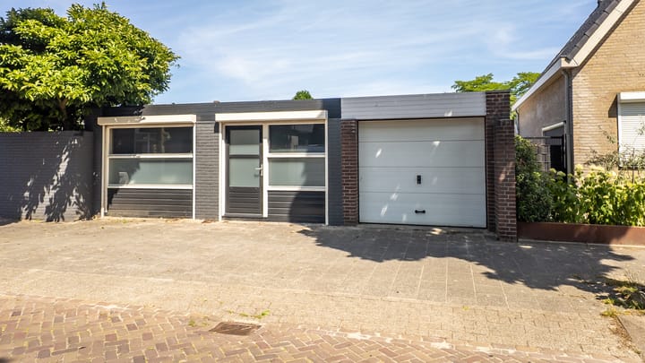 Photo 4 of Hoofdstraat 76