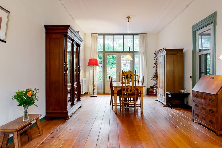 Photo 4 of Emmastraat 41