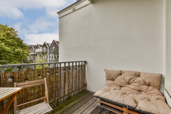 Foto 10 van Van Oldenbarneveldtplein 7-3B