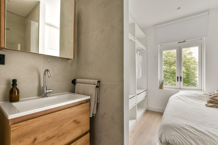 Foto 16 van Van Oldenbarneveldtplein 7-3B