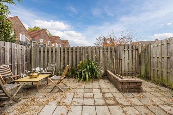 Foto 21 van van Bovenstraat 15