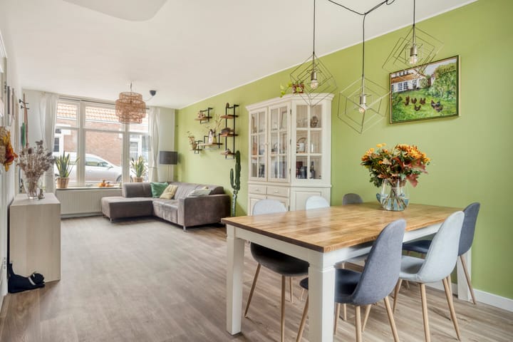 Photo 2 of Anna Paulownastraat 37