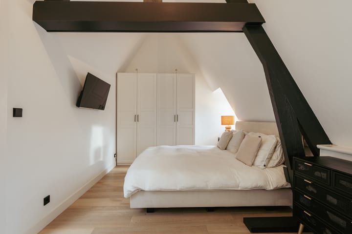 Photo 23 of Orteliusstraat 38-2