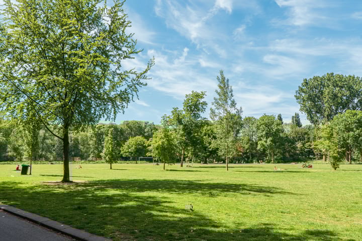 Photo 46 of Orteliusstraat 38-2