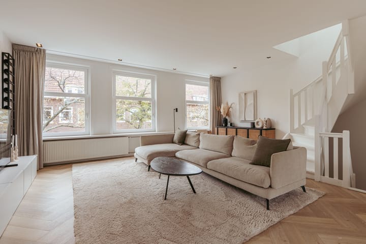 Photo 6 of Orteliusstraat 38-2