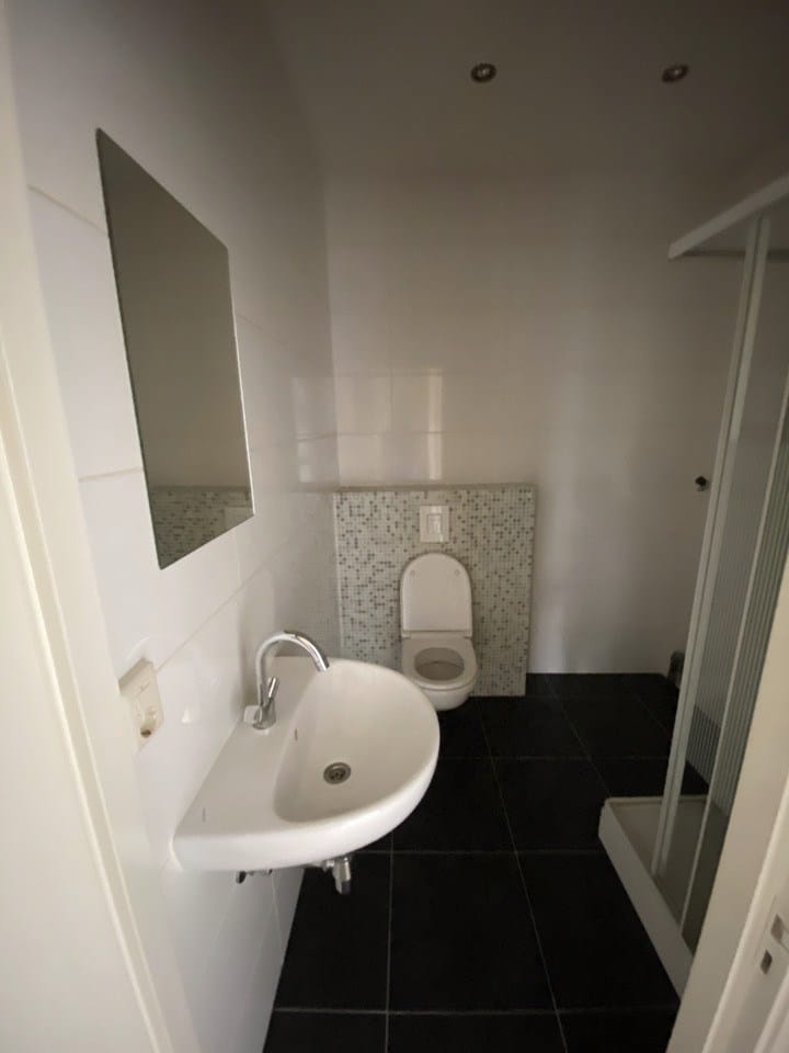 Photo 10 of Vleutenseweg 158-A