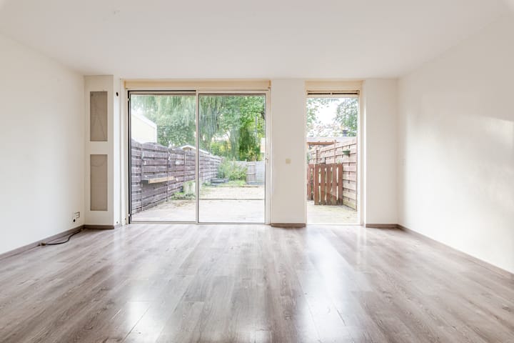 Foto 3 van Ebstraat 11