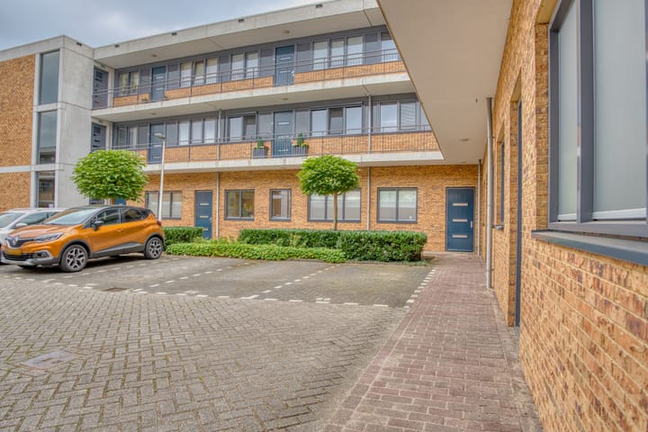 Foto 38 van Merelstraat 54