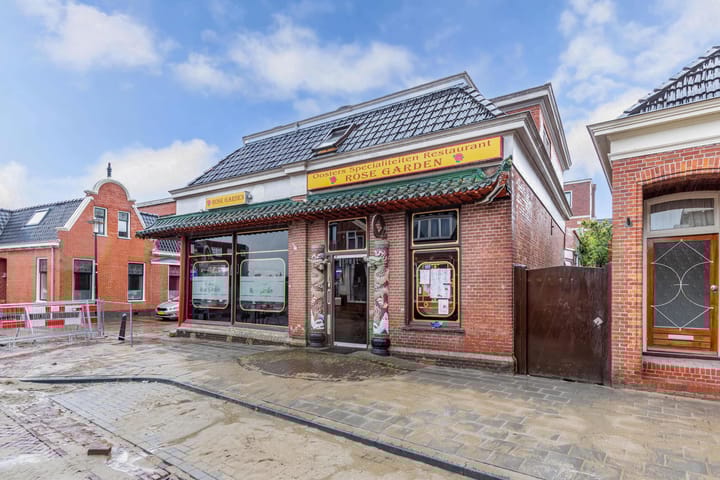 Photo 16 of Schoolstraat 1