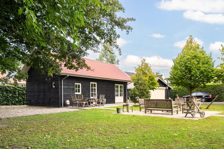 Foto 2 van Dorpsstraat 6