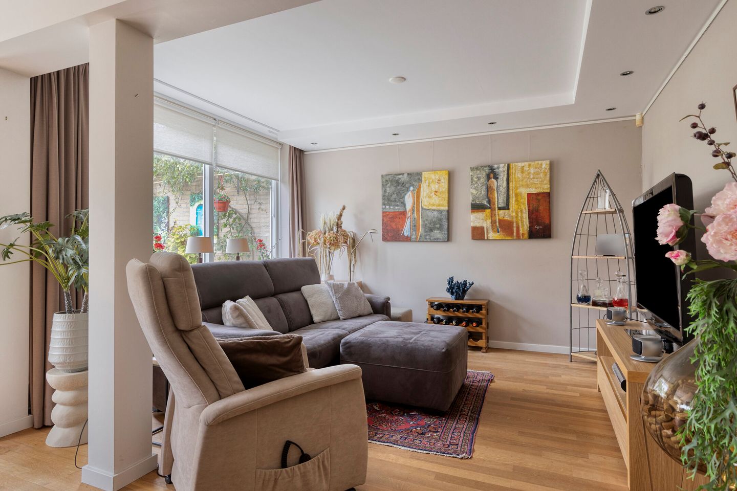 Photo 10 of Willem Joseph van Ghentstraat 38