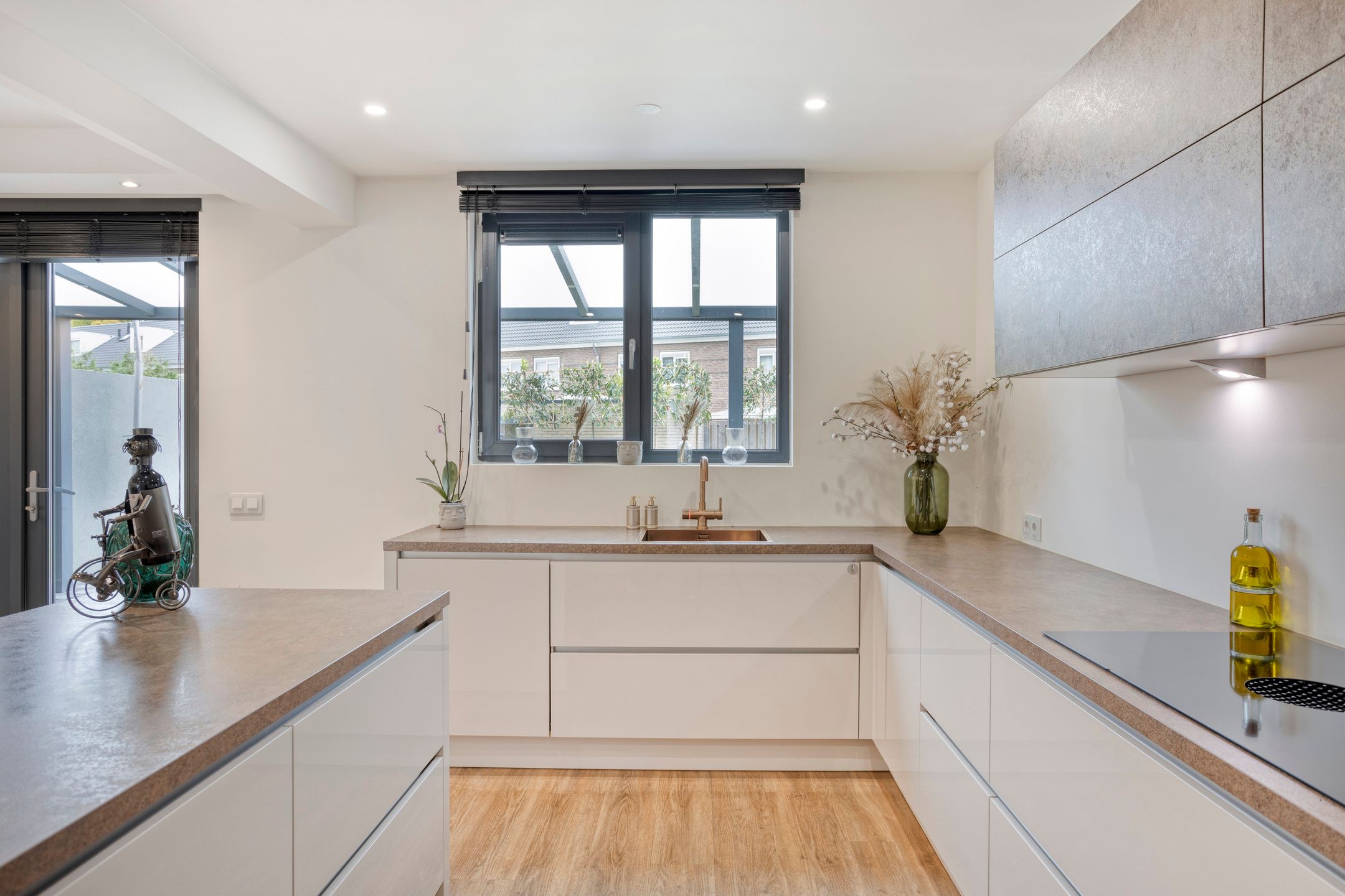 Foto 15 van Roelantlaan 26