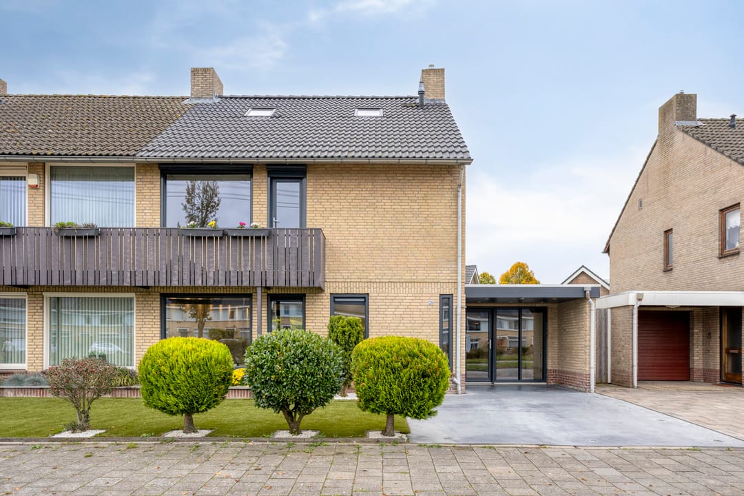 Foto 43 van Roelantlaan 26