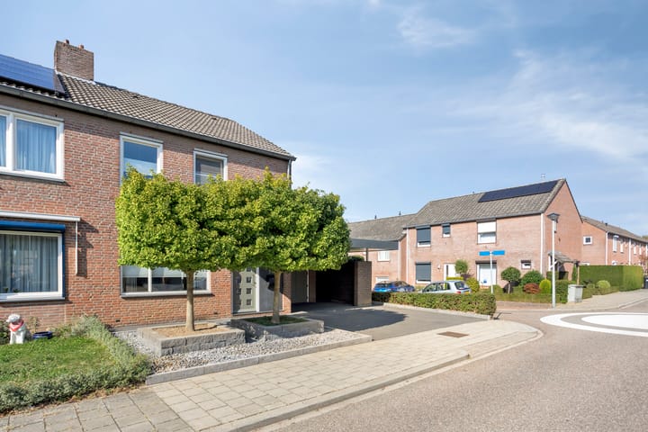 Photo 3 of Sint Gerlachusstraat 27