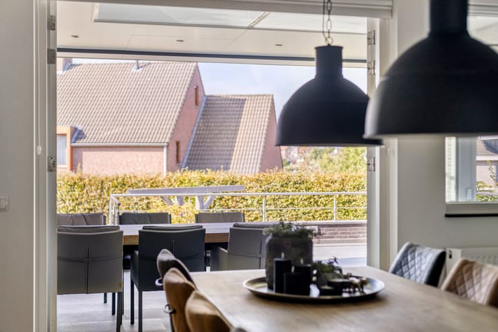 Photo 12 of Sint Gerlachusstraat 27