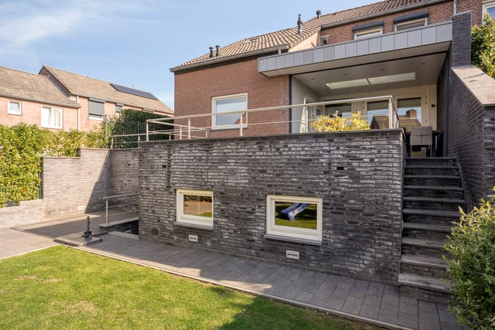 Photo 30 of Sint Gerlachusstraat 27