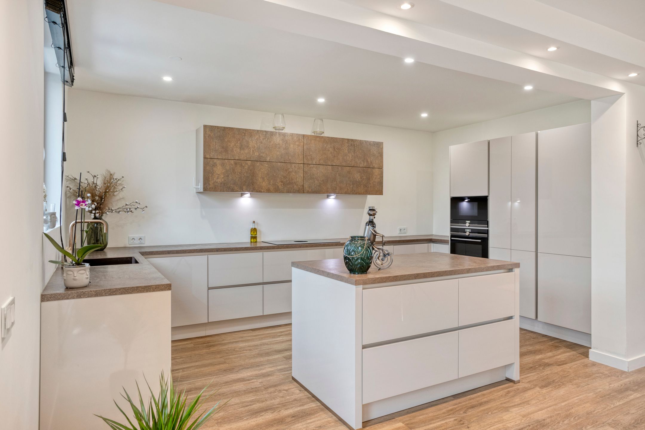 Foto 3 van Roelantlaan 26