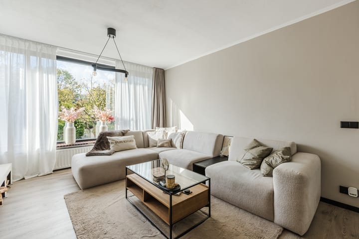 Photo 6 of Sint-Maartensdijkstraat 22