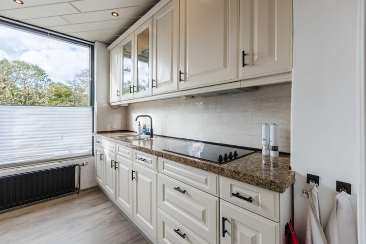 Photo 10 of Sint-Maartensdijkstraat 22