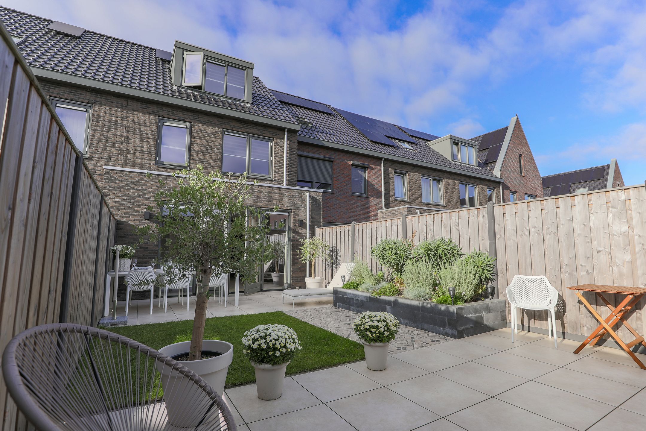 Foto 42 van Corry van Kleefstraat 81