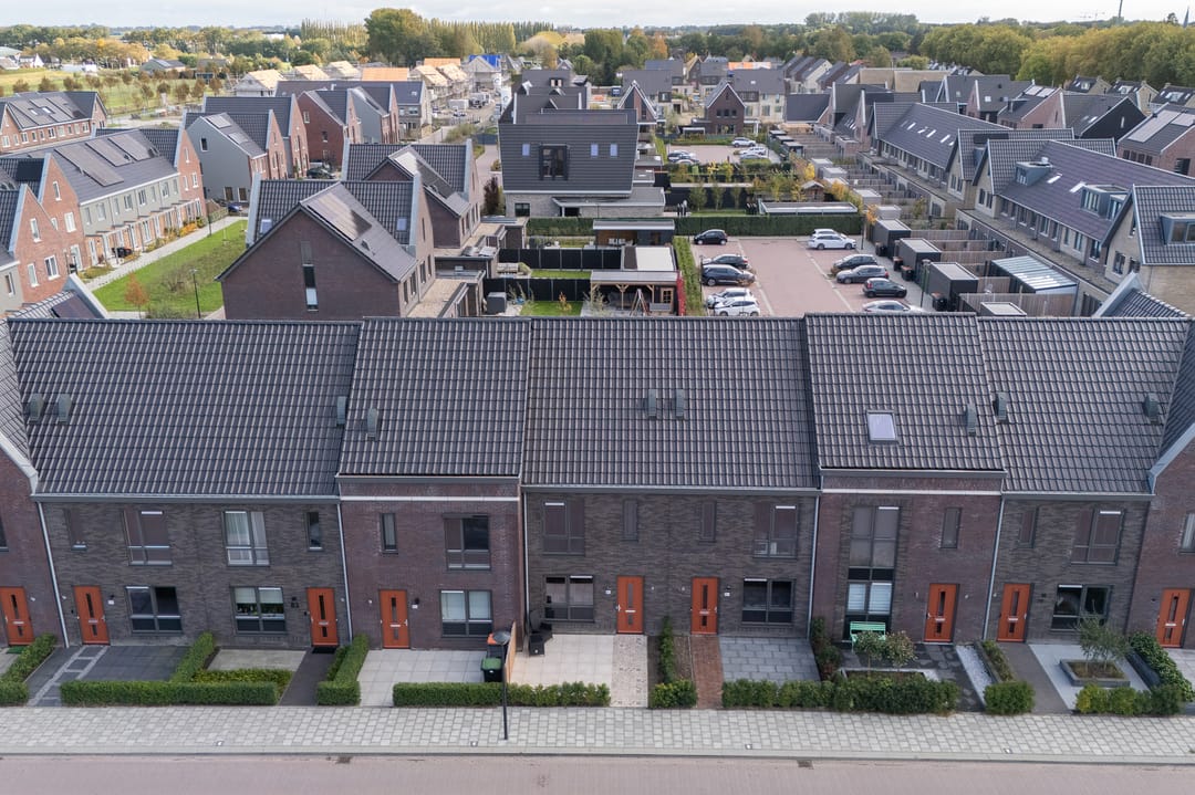 Foto 46 van Corry van Kleefstraat 81