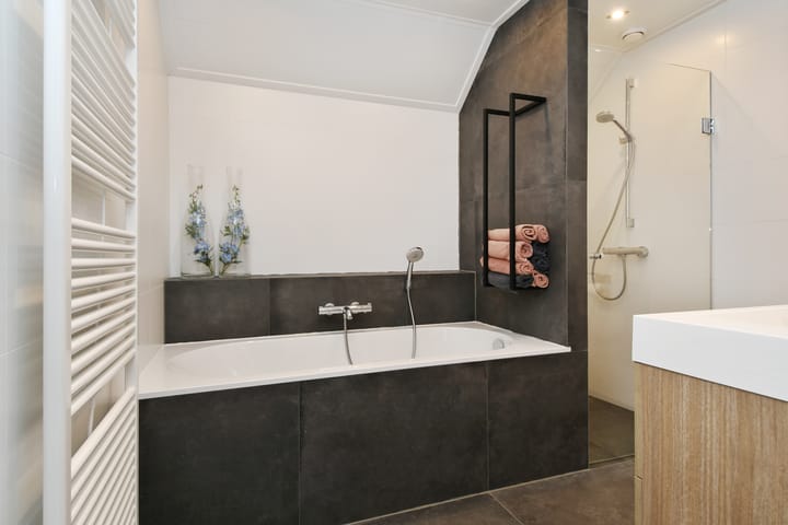 Foto 19 van Buitenwiek 38