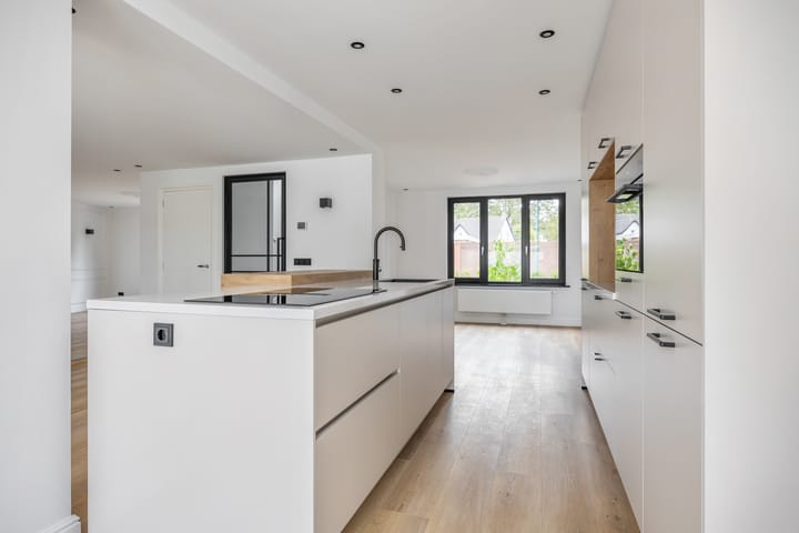 Foto 18 van Mgr. Van Dijkstraat 2