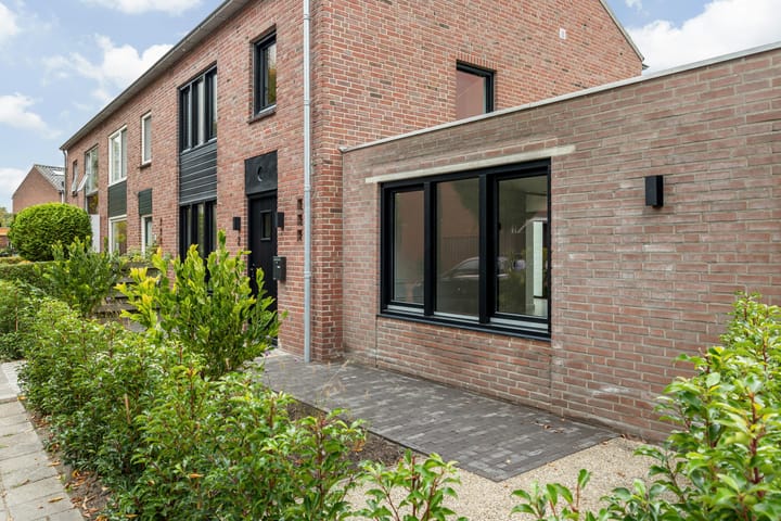 Foto 53 van Mgr. Van Dijkstraat 2