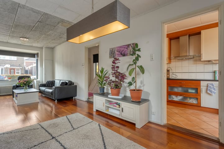 Photo 10 of Begoniastraat 14