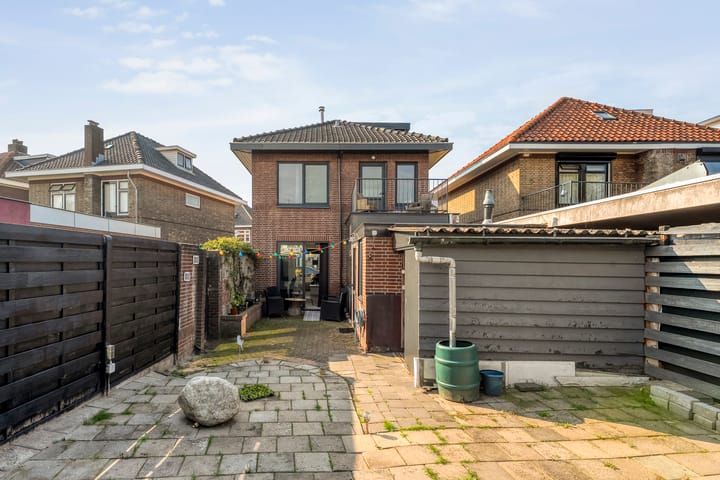 Photo 23 of Begoniastraat 14