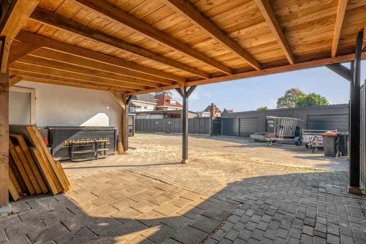 Photo 36 of Begoniastraat 14