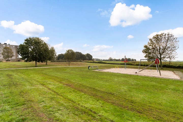 Foto 45 van Straat van Ormoes 36