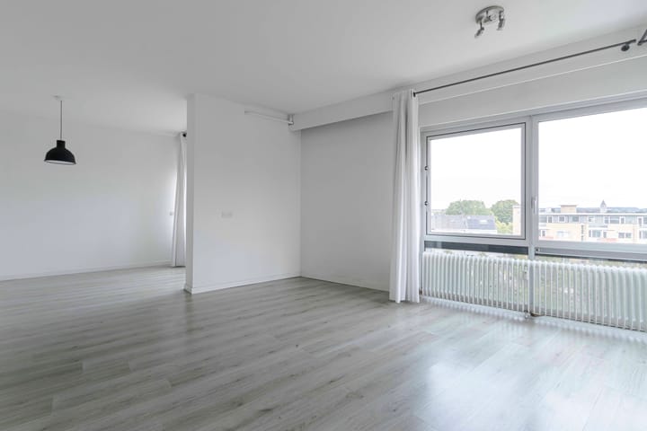 Photo 12 of Oranjeplein 224