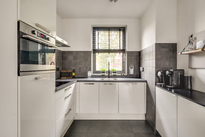 Foto 15 van Koolmeesstraat 7