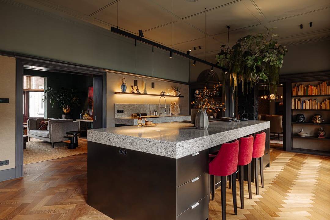 Photo 13 of De Lairessestraat 90-3L